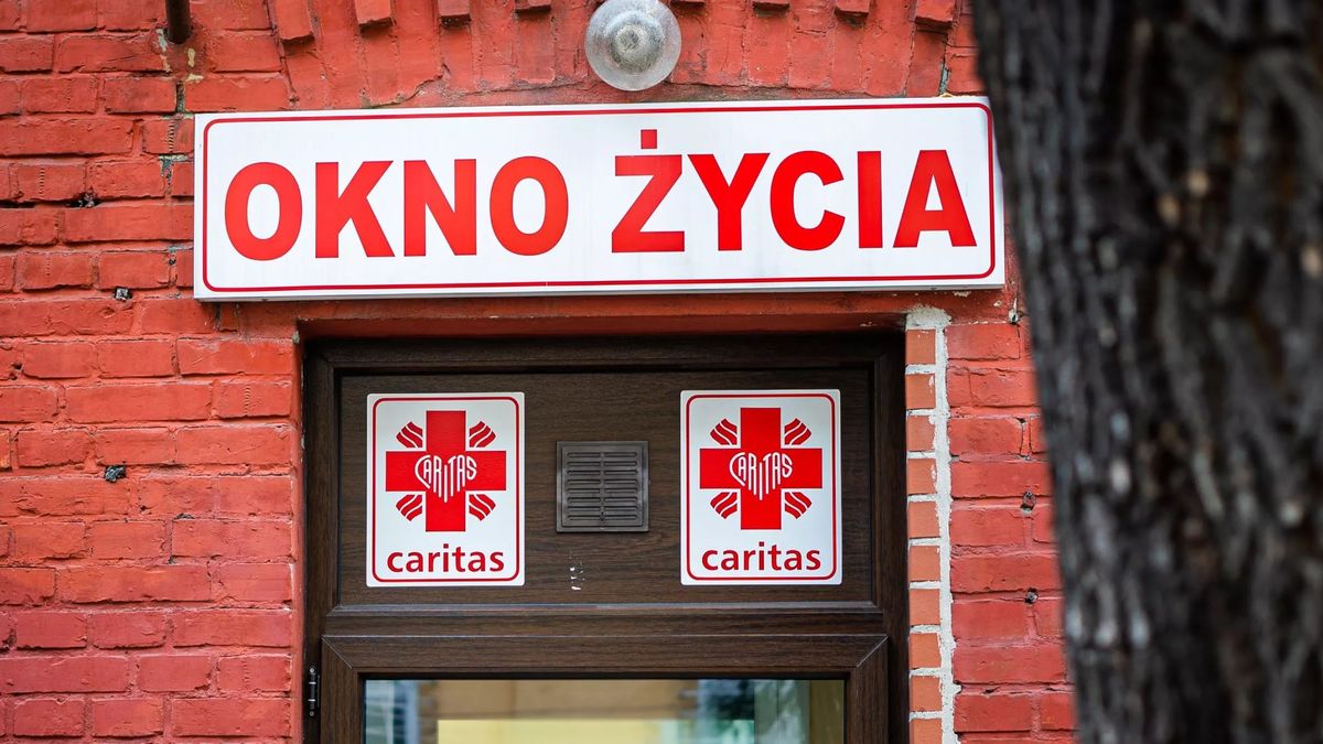 Znaleziono noworodka w oknie życia