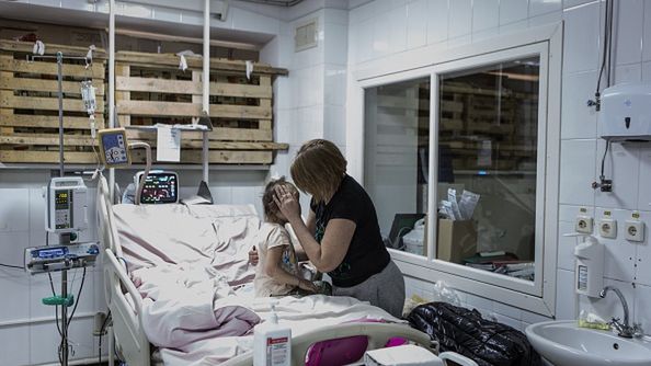 DNIPRO, UKRAINE - APRIL 14: Injured children, who survived the missile attack on the Kramatorsk station on April 8th, get treatment at pediatric intensive care in a hospital in the city of Dnipro, Ukraine on April 14, 2022. (Photo by Andrea Carrubba/Anadolu Agency via Getty Images)
Anadolu Agency