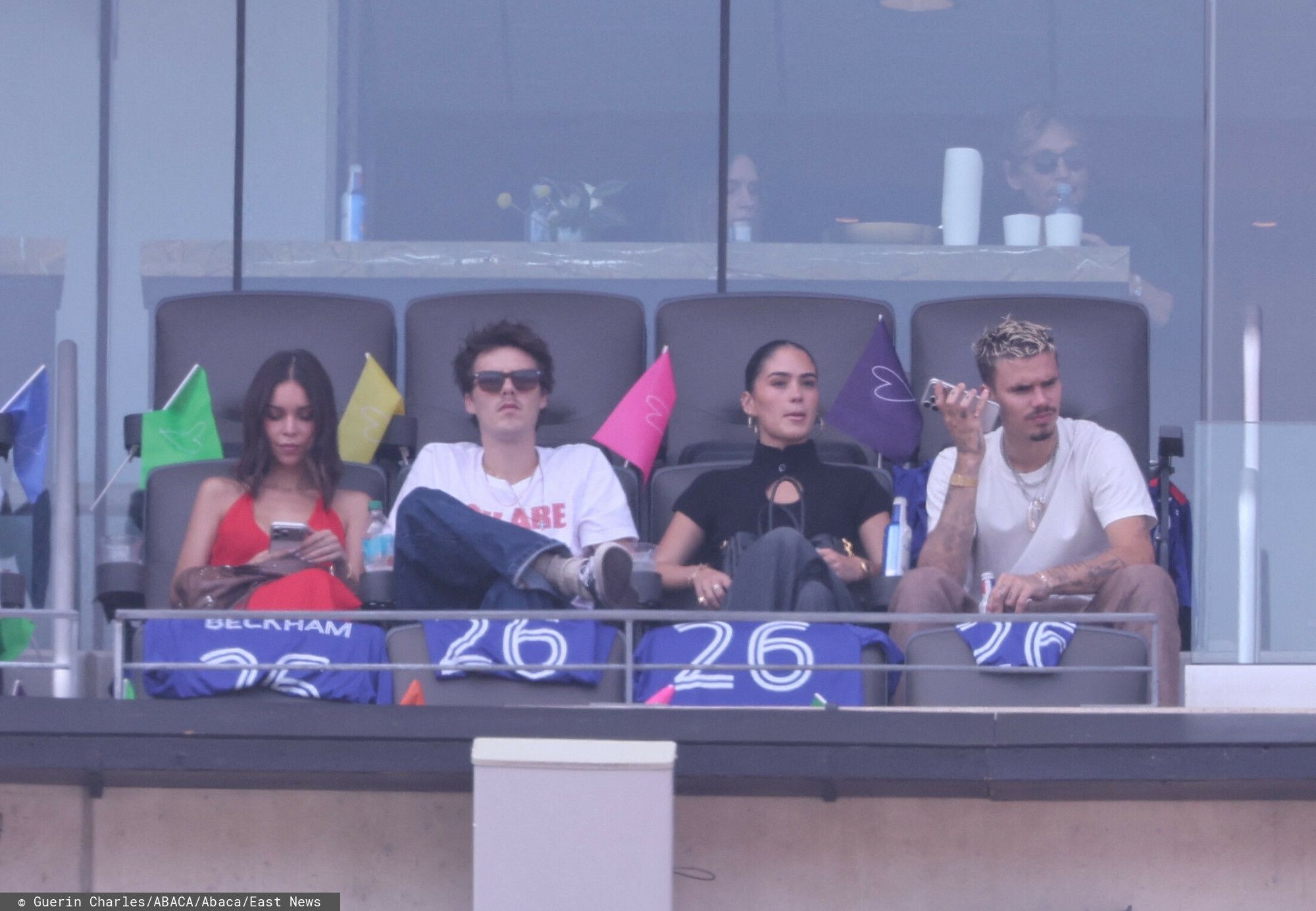 Cruz Bekham, Jackie Apostel, Romeo Beckham i Kim Turnbull