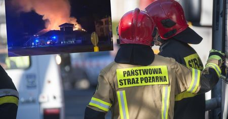 Ogromny pożar w Warszawie. Supermarket w ogniu
