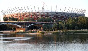 Warszawa. Mecz Polska - Anglia na Stadionie Narodowym. Utrudnienia w ruchu