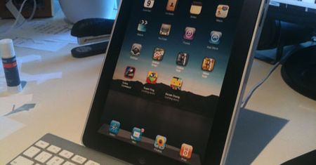 Papierowy iPad do złożenia w domu