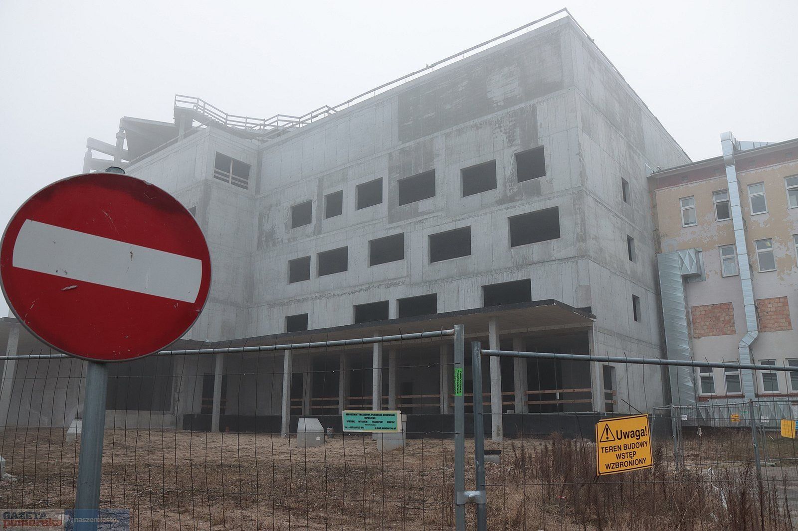 Tak przebiegało podpisanie umowy dotyczącej dokończenia przebudowy Wojewódzkiego Szpitala Specjalistycznego we Włocławku, 12 marca 2025 roku.