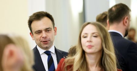 Spór w rządzie o płacę minimalną. Znamy stanowiska stron