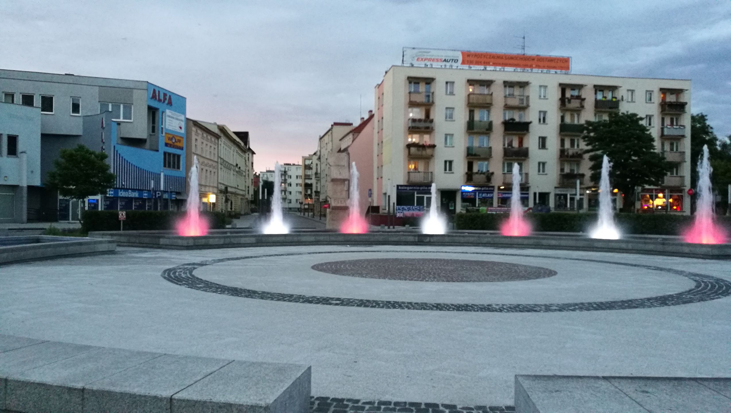Galaxy S7, LG G5, HTC 10, Huawei P9 i Lumia 950 - fotoporównanie flagowców 64