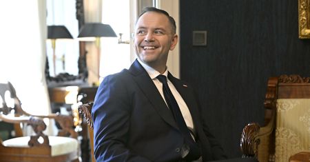 Komu ufają Polacy? Tusk na dalekiej pozycji w rankingu
