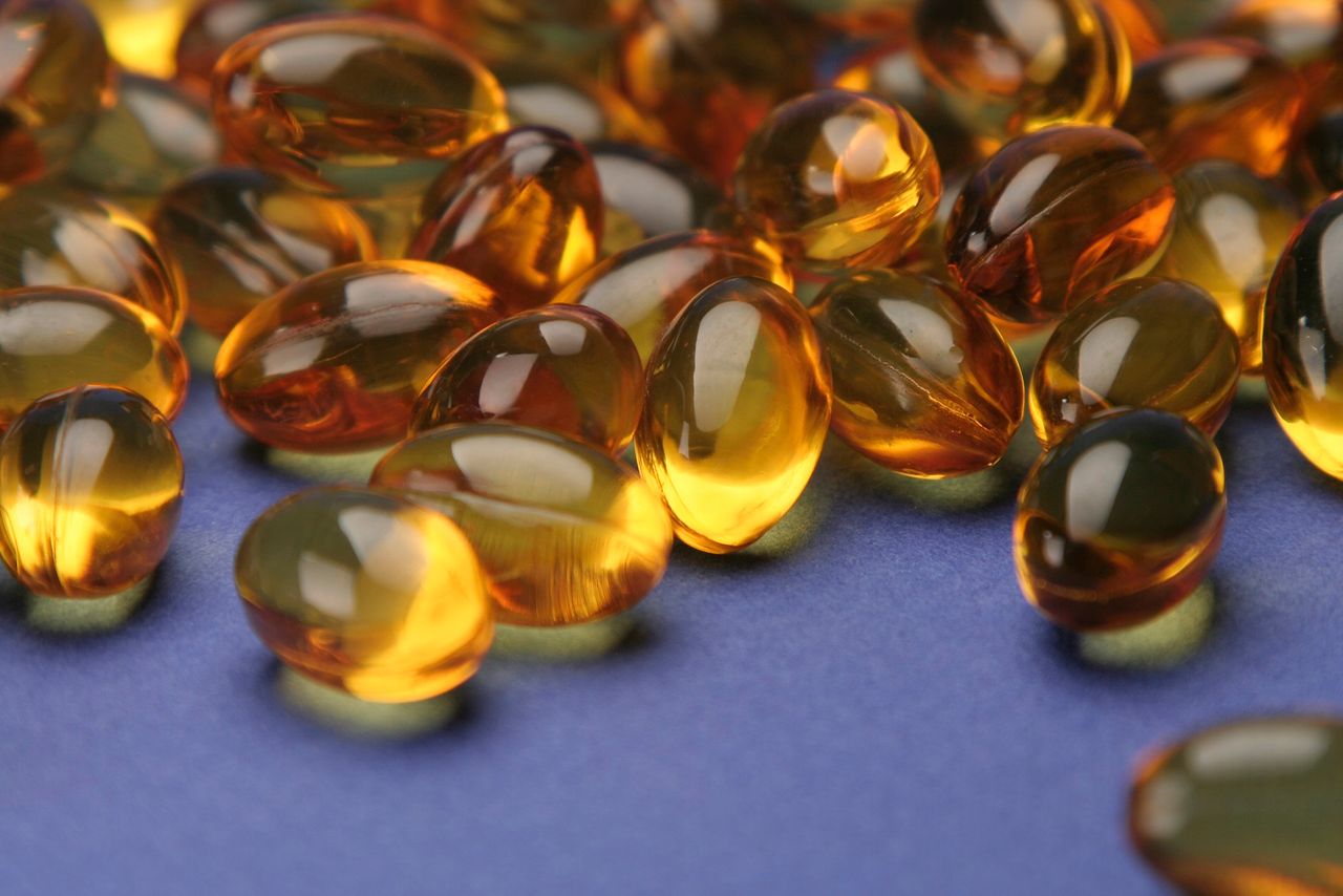 Niedobór witaminy B12. Symptomy widoczne są na języku