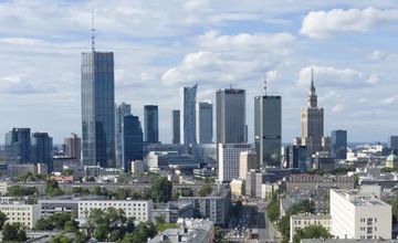 Warszawa stawia na influencerów. Szuka agencji