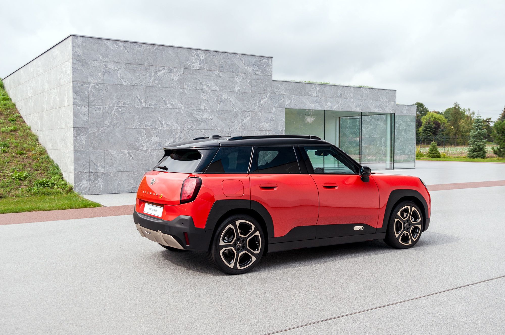 Premiera BMW X3, Serii 1 i Mini Aceman w Dune House