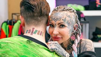 Adrianna Eisenbach z "Królowych życia" eksponuje tatuaże i MŁODSZEGO KOCHANKA na wakacjach w Egipcie (FOTO)