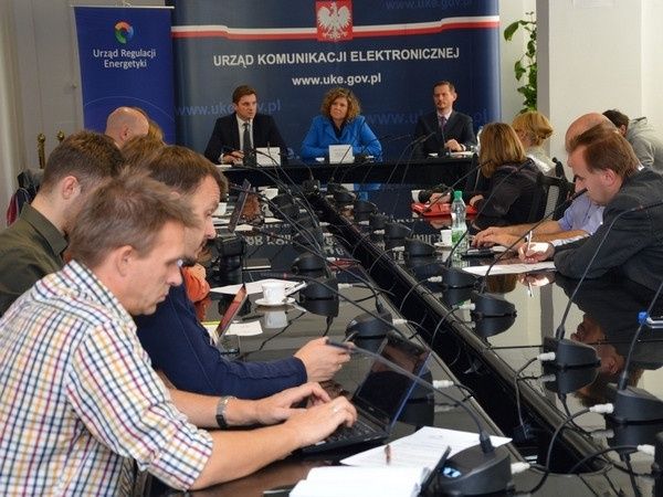 UKE URE porozumienie internet gniazdko elektryczne