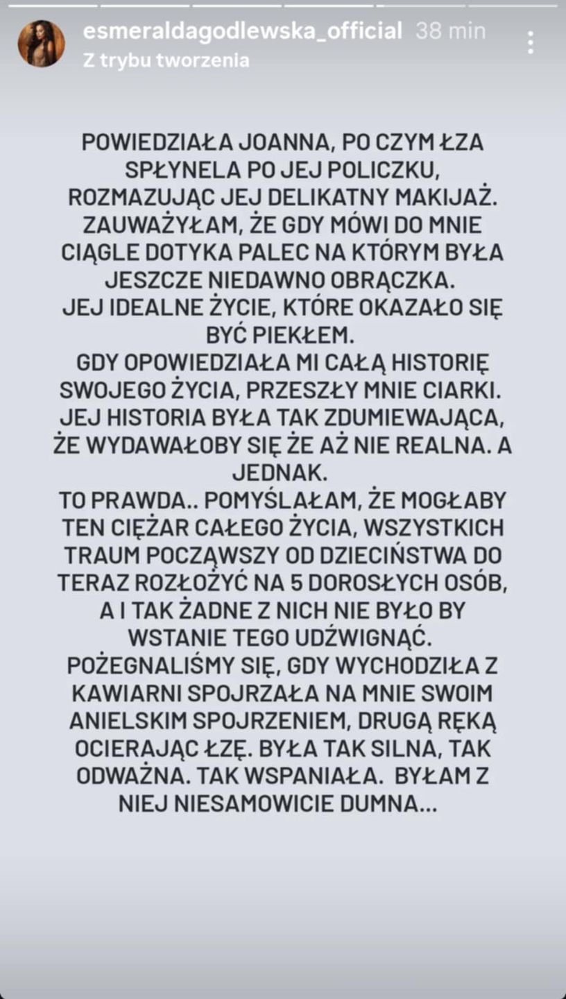 Esmeralda Godlewska OKŁAMAŁA internautów?