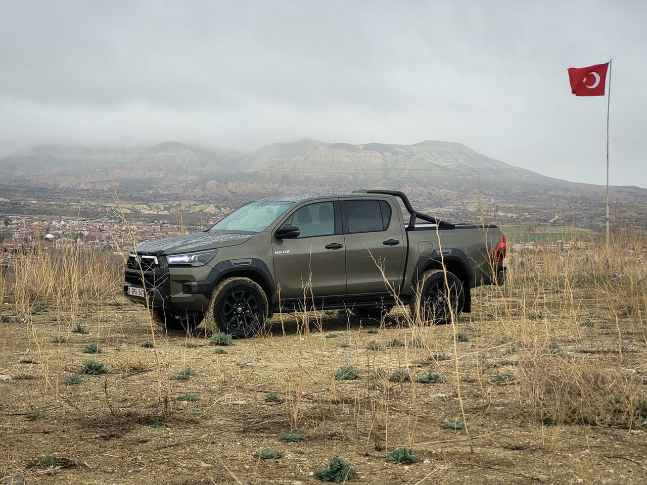 Toyota Hilux 2.8 D-4D MHEV 48V 