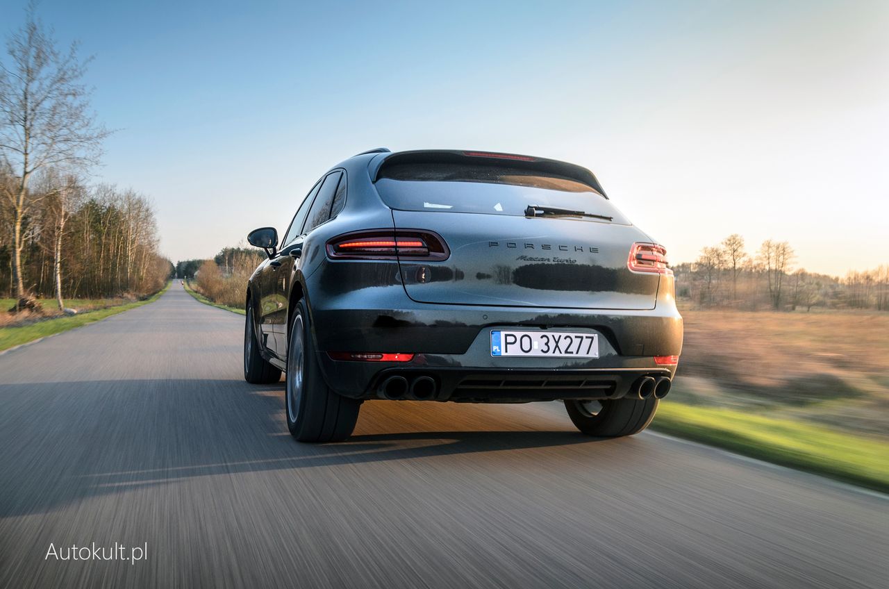 Porsche Macan Turbo Performance