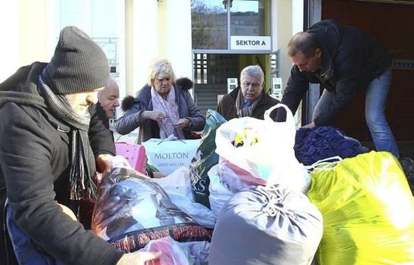 Polonia Warszawa wsparła Polaków ewakuowanych z Donbasu