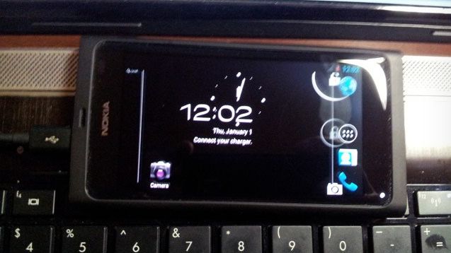 Wreszcie ładny smartfon z Androidem 4.0 ICS... Nokia N9 1