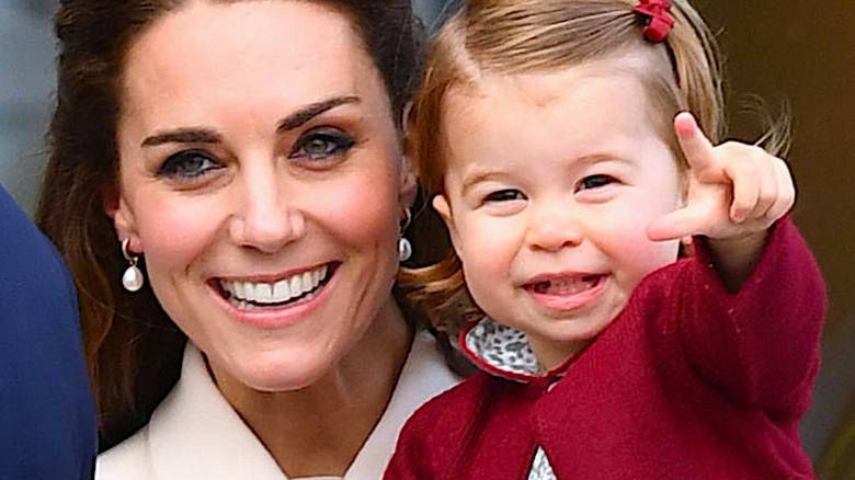 Księżniczka Charlotte i księżna Kate