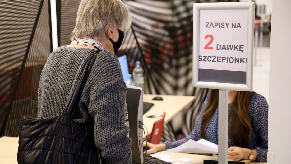 Szczepienia przeciw COVID-19. Rusza rejestracja kolejnej grupy