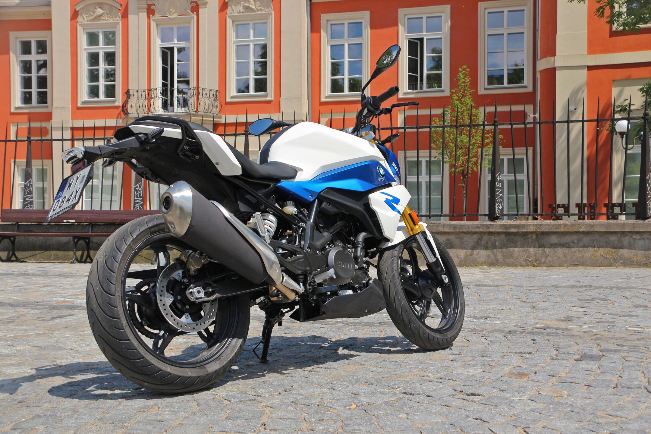 BMW G 310 R
