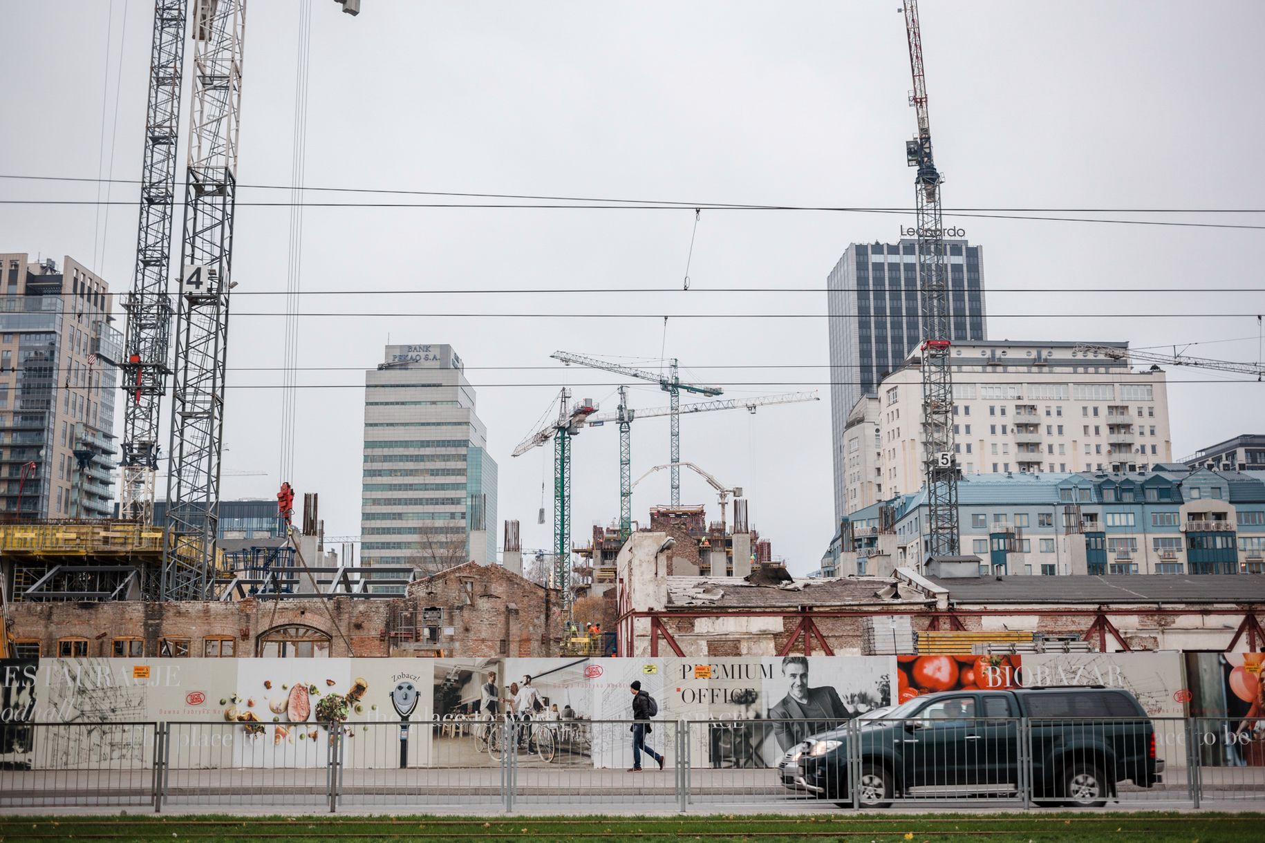 Warszawa okiem obcokrajowca. Kelly Hudson odwiedziła stolicę Polski 1