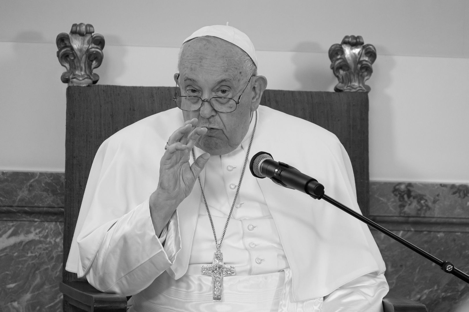 Premier Włoch podjęła decyzję. Tak Włochy szykują się na pogrzeb papieża Franciszka