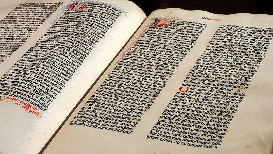 Tom pierwszy Biblii z Pelplina 