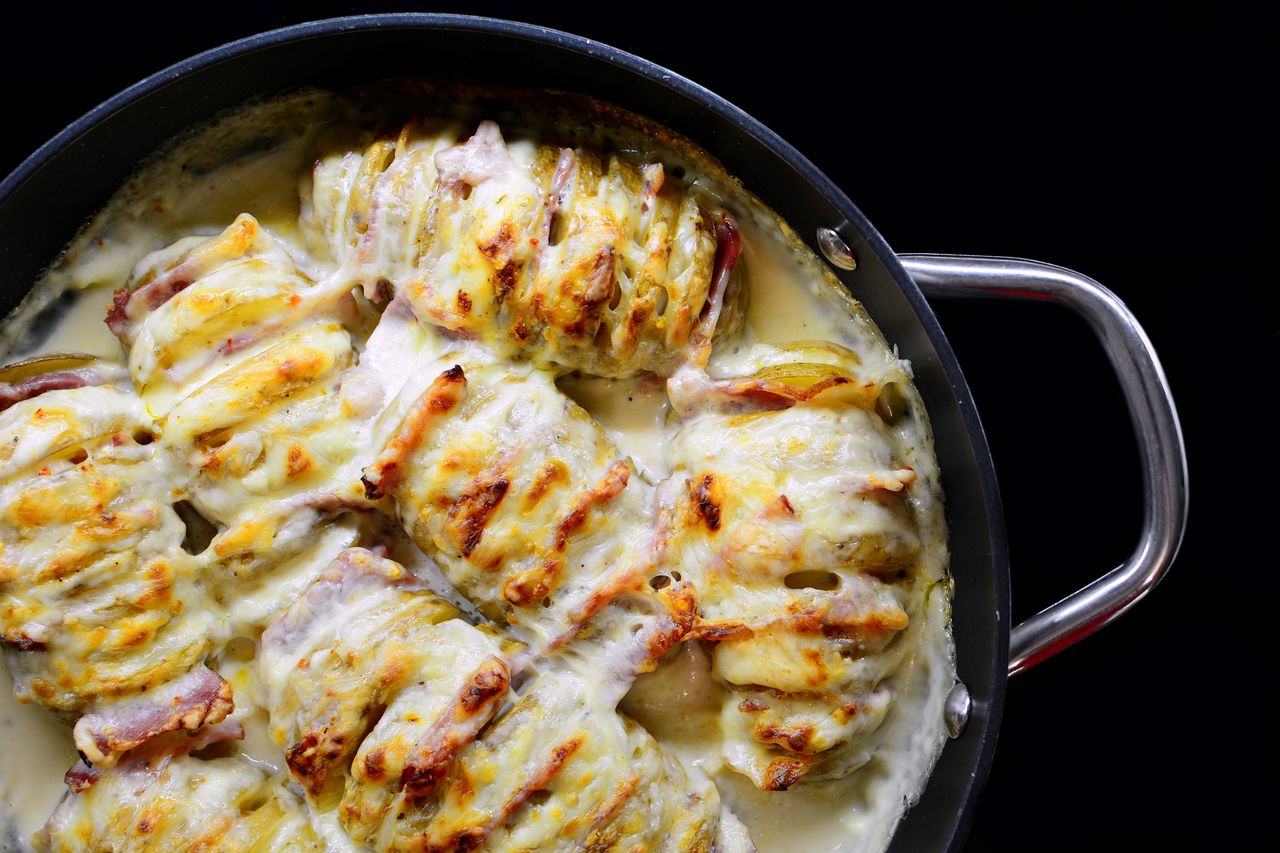 Croque monsieur baked potatoes