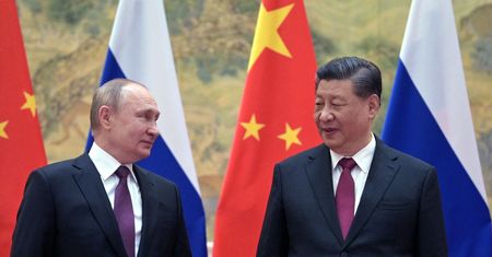 Putin i Xi nie podali sobie ręki. "Nie było w tym nic politycznego"