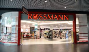 Rossmann wyprzedaje luksusowe perfumy. To ostatni dzień promocji