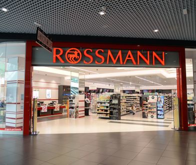 Rossmann wyprzedaje luksusowe perfumy. To ostatni dzień promocji