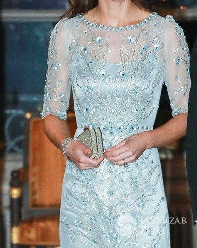 Księżna Kate na balu w Paryżu za ponad 15 tysięcy złotych