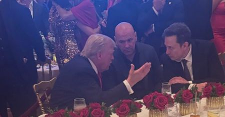 Tak Elon Musk promuje Donalda Trumpa w serwisie X. Niespodziewana zmiana