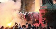 Protesty w Serbii. Brutalne starcia z policją. Wszystko przez koronawirusa