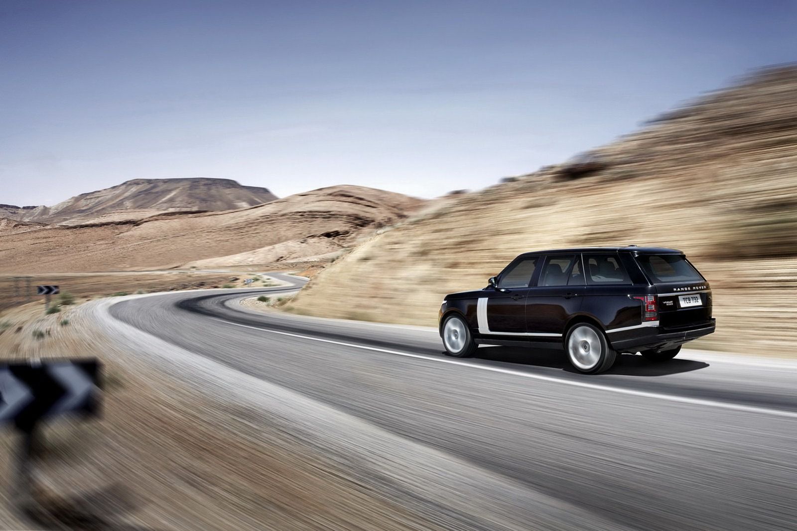 Nowy Ranger Rover (2013) w obszernej galerii 77