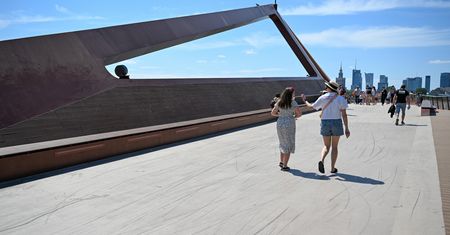 "Ludzie krzyczą z okien". Hit Warszawy przekleństwem mieszkańców