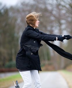 Silny wiatr i ulewy. IMGW wydało alerty