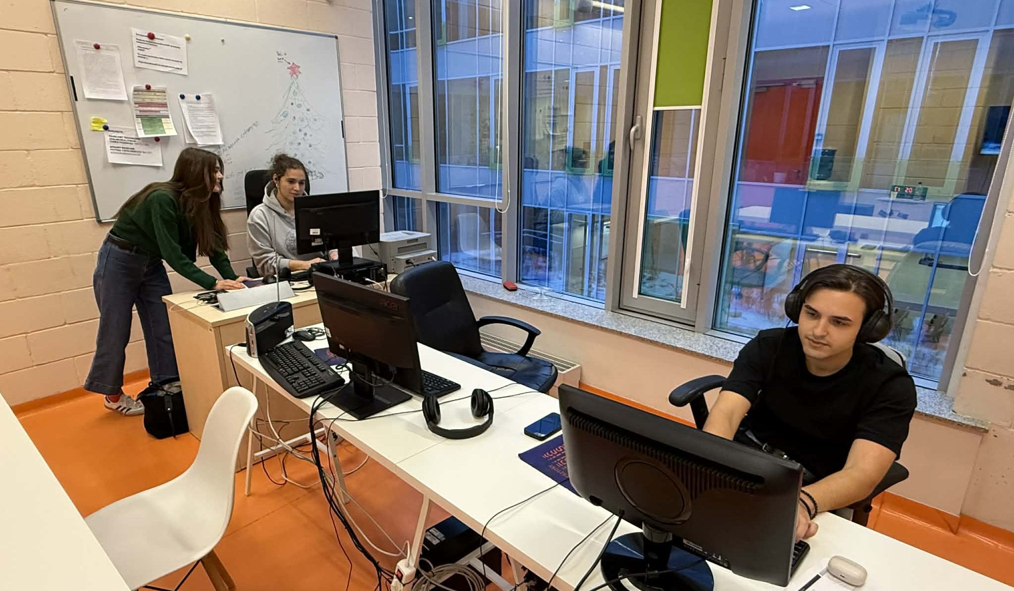 Newsroom Radia Kampus