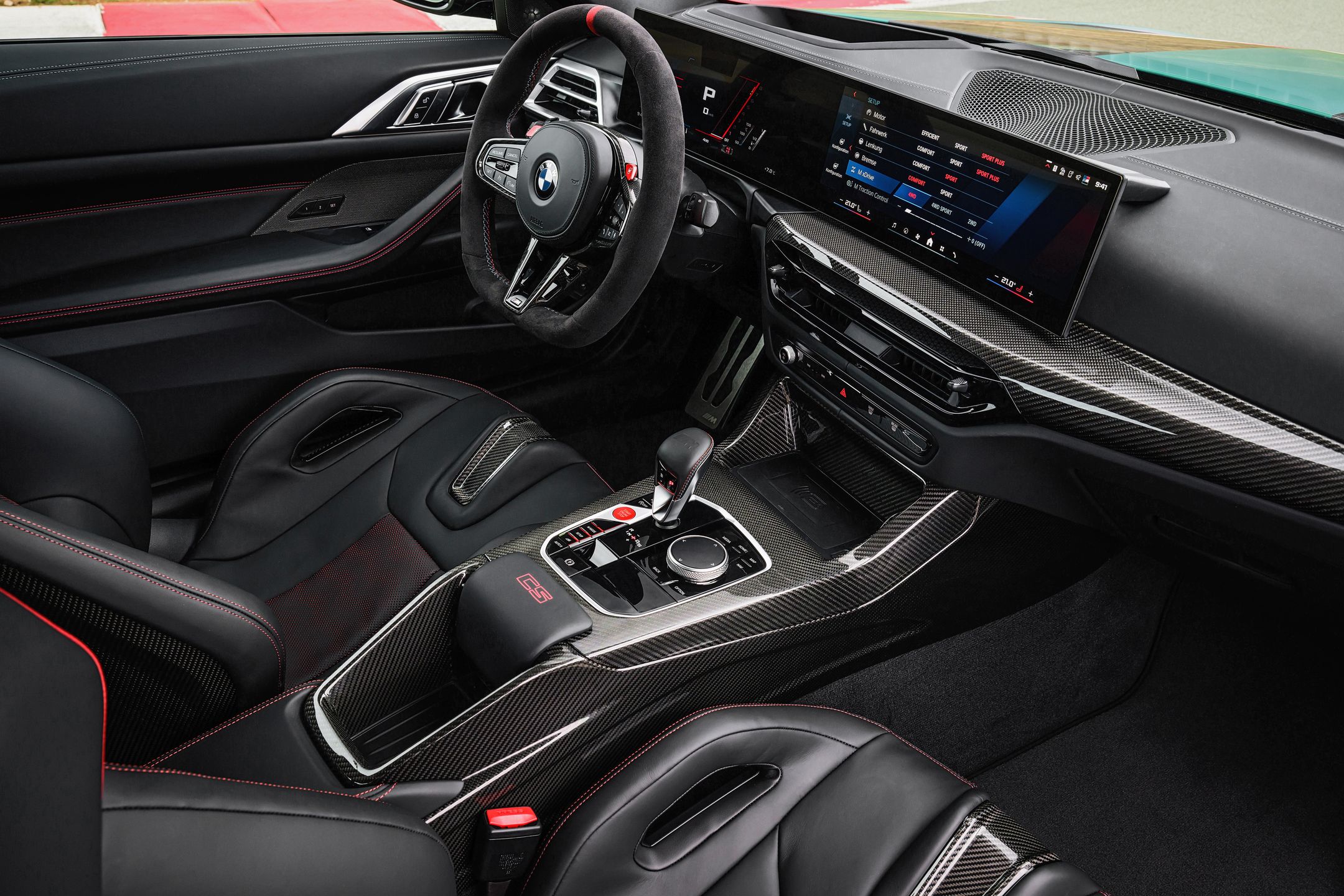 BMW M4 CS