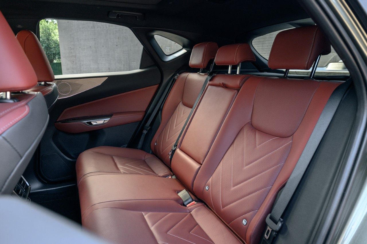 Nowy Lexus NX (2026)