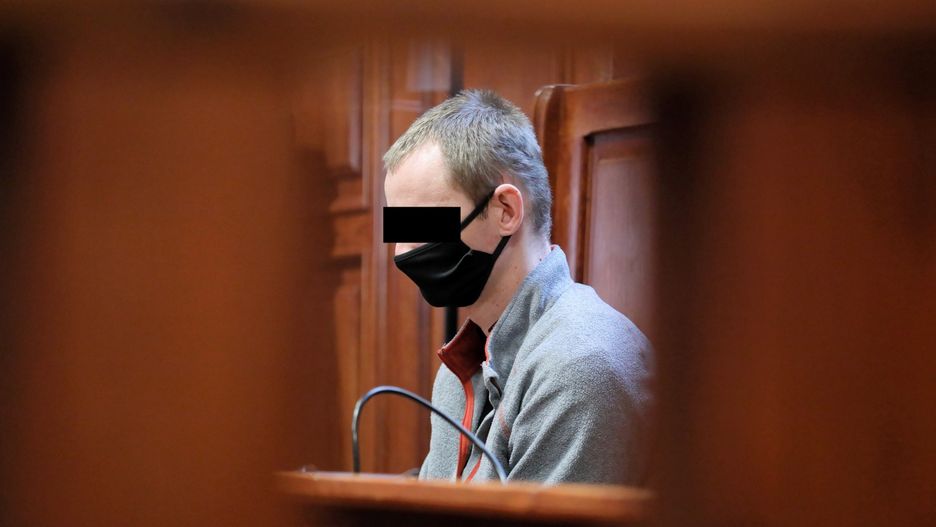 Wypadek autobusu w Warszawie. Kierowca przyznał się do winy 