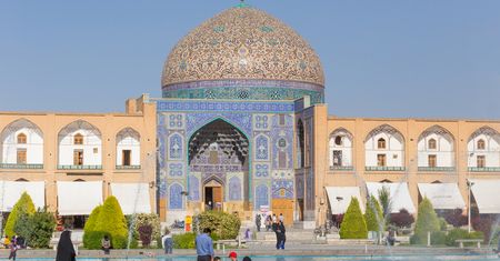 Isfahan jak pół świata. Najpiękniejsze miasta Iranu