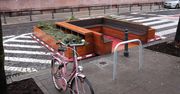 W Warszawie powstał pierwszy parklet. Inwestycja pochłonęła 33 tys. zł