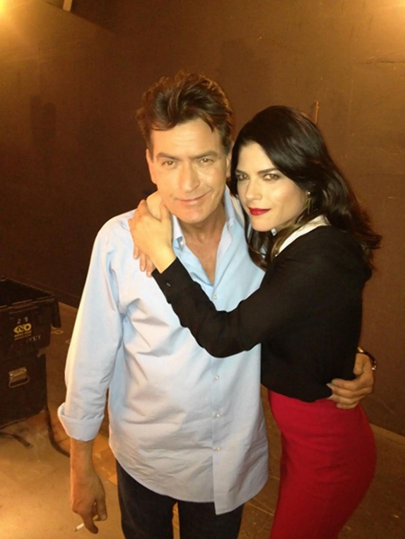 Charlie Sheen i Selma Blair