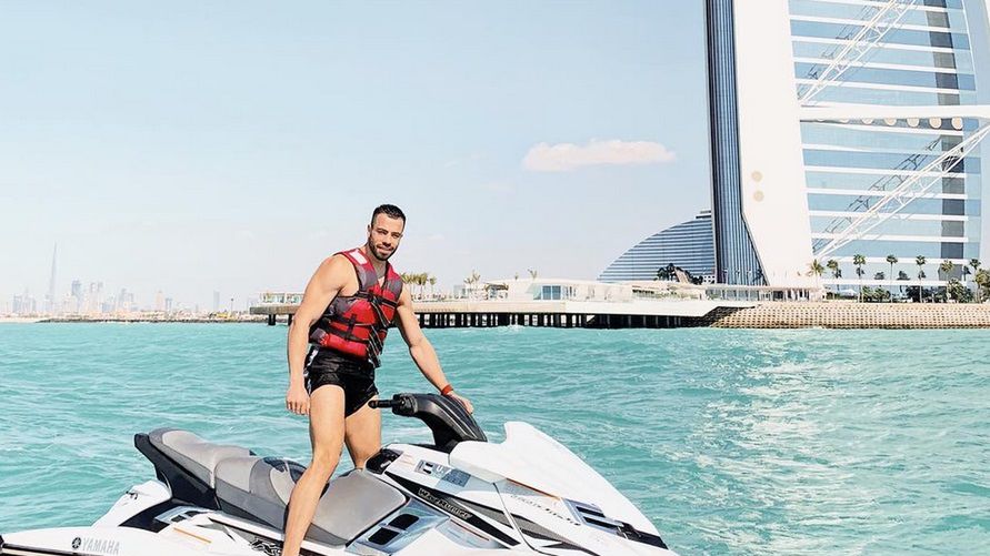 Jednym z najprzyjemniejszych elementów pracy nowo zatrudnionej osoby będą częste podróże do najróżniejszych zakątków świata