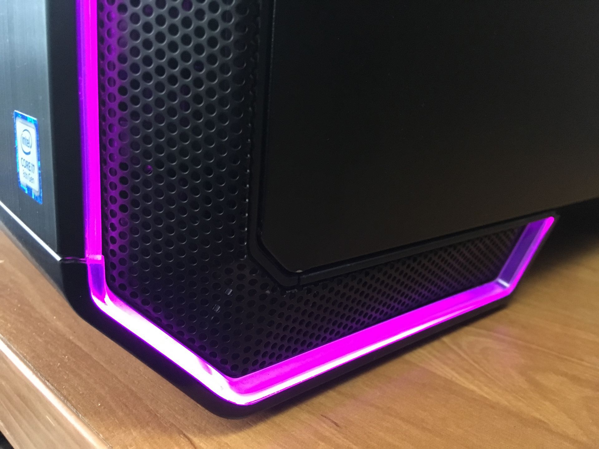 Komputer do gier Optimus e-sport Extreme MZ390T-BQ1 – wydajność i wygląd z najwyższej półki [test] 5