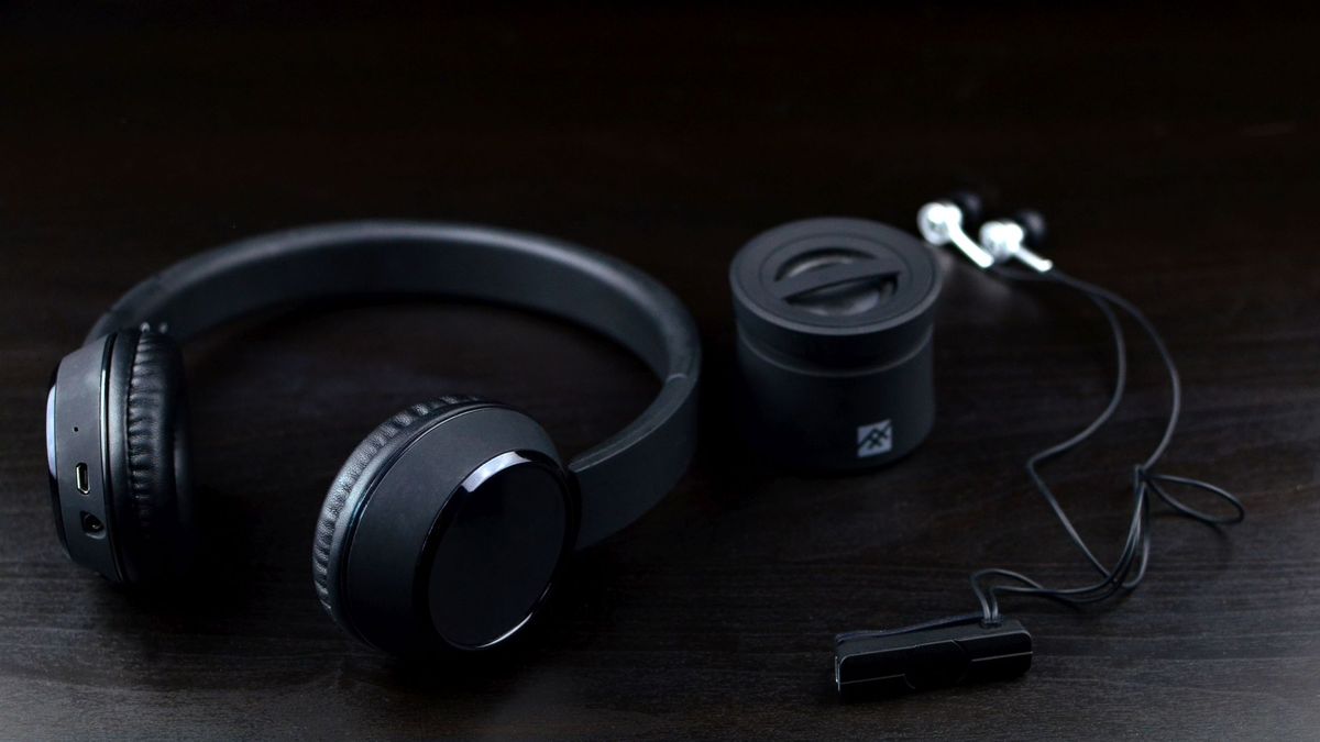 iFrogz Coda Wireless - test bezprzewodowych słuchawek nausznych 1