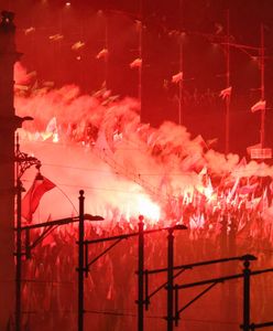 Odpalali race na Marszu Niepodległości. Policja publikuje wizerunki