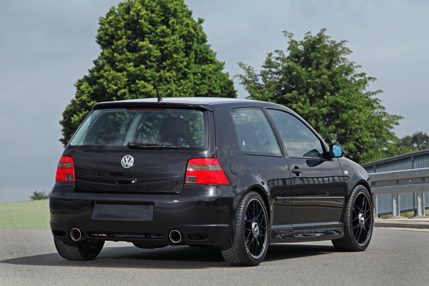 2003 Volkswagen Golf IV R32 HPerformance