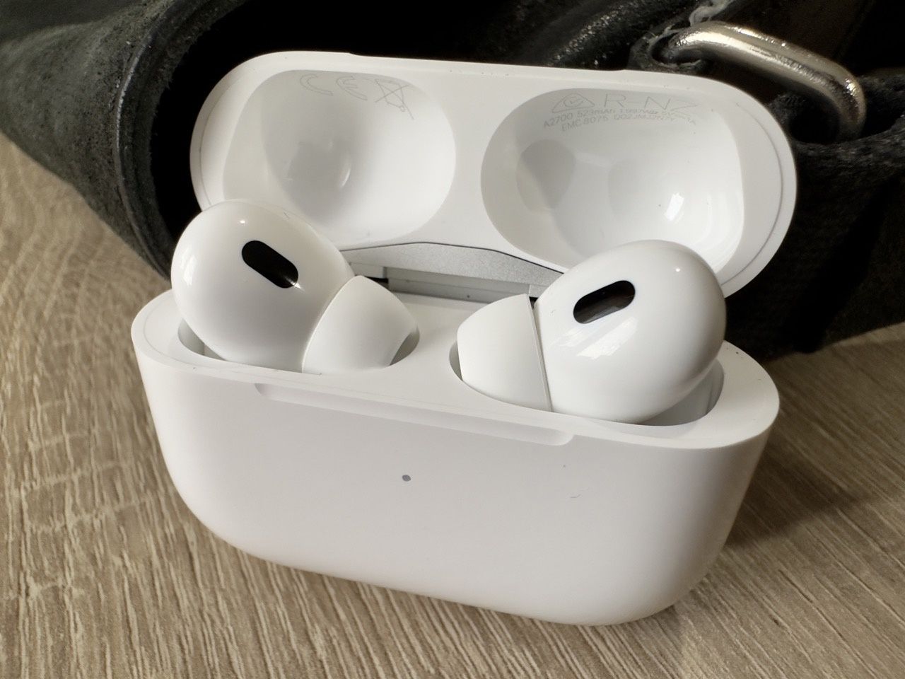 Apple AirPods Pro 2