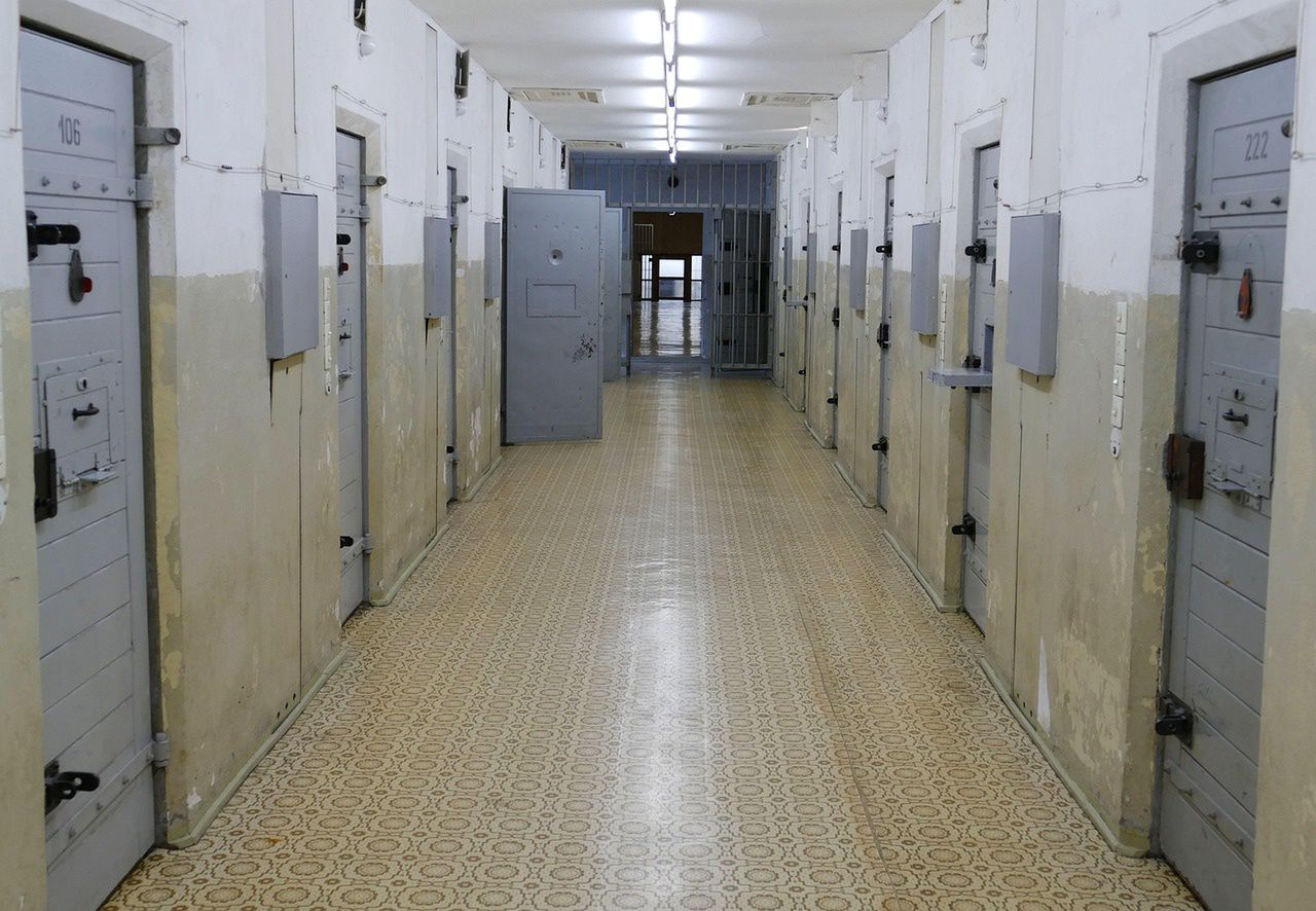 Nauczyciel aresztowany za pedofilię. Zatrzymano go na oczach dzieci